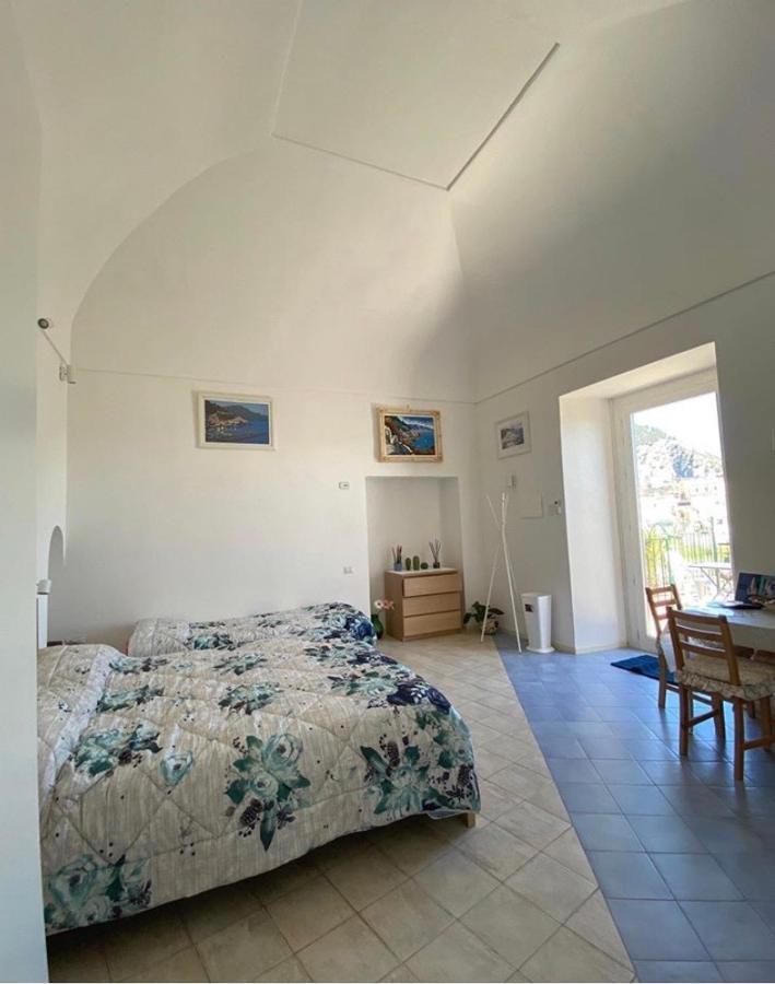 Lucy'S House - Comfortable Apartment In Amalfi Kültér fotó
