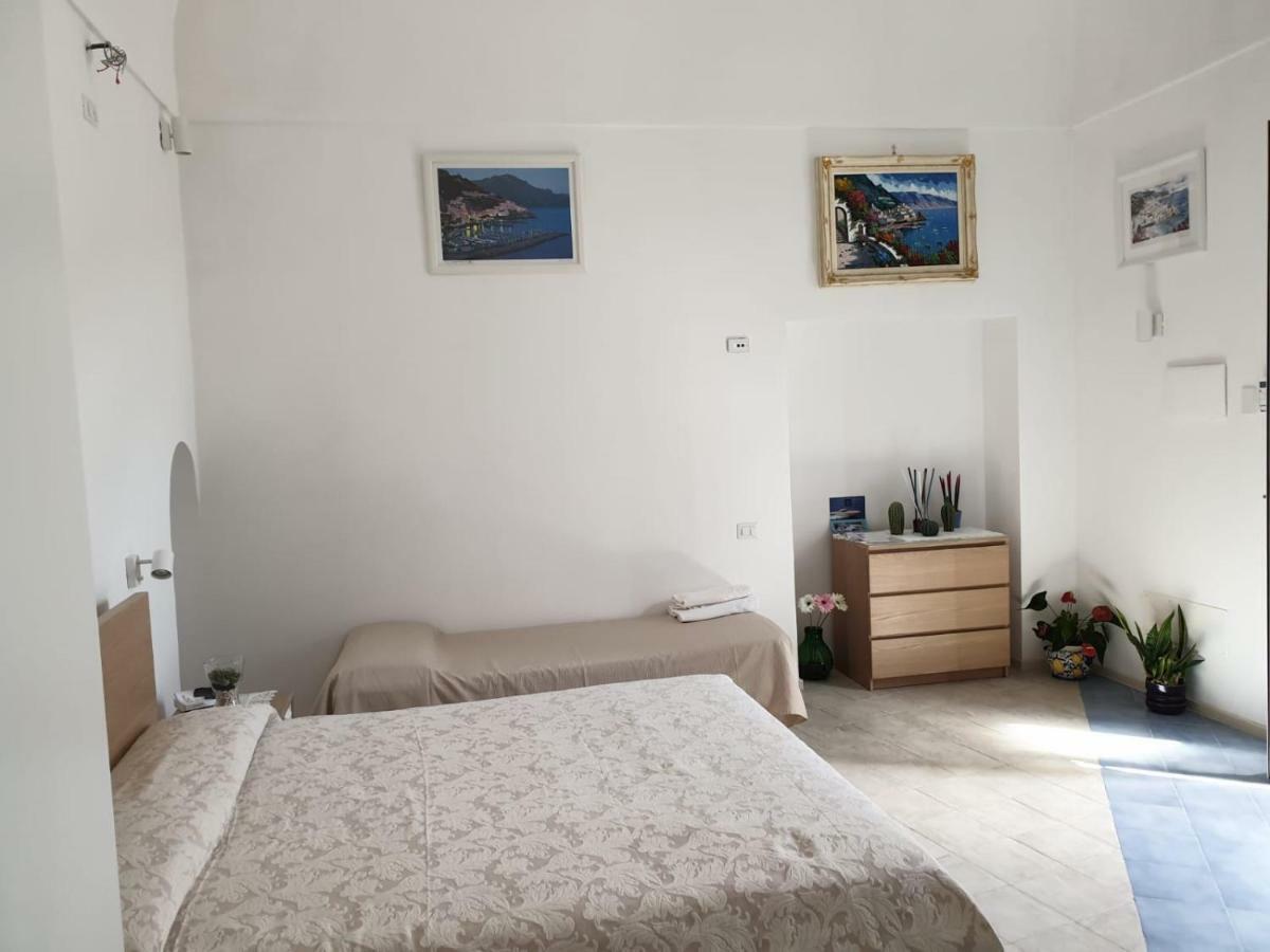 Lucy'S House - Comfortable Apartment In Amalfi Kültér fotó